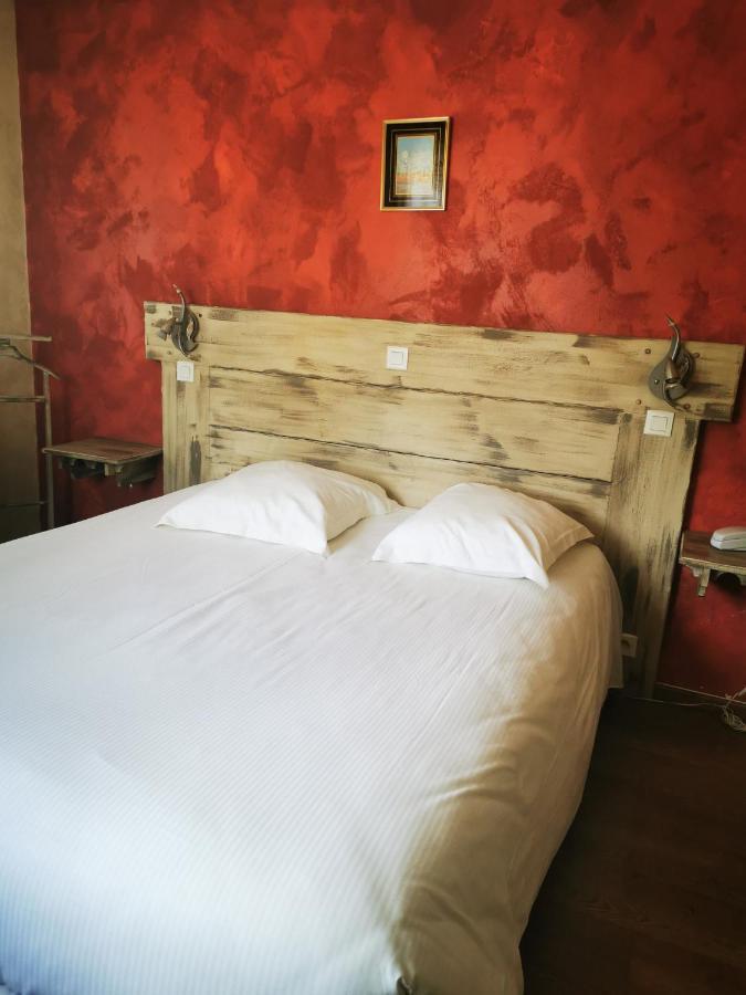 Logis Hotel Restaurant Planes Saillagouse Dış mekan fotoğraf
