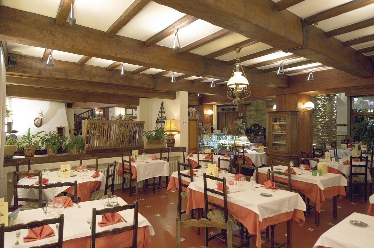 Logis Hotel Restaurant Planes Saillagouse Dış mekan fotoğraf
